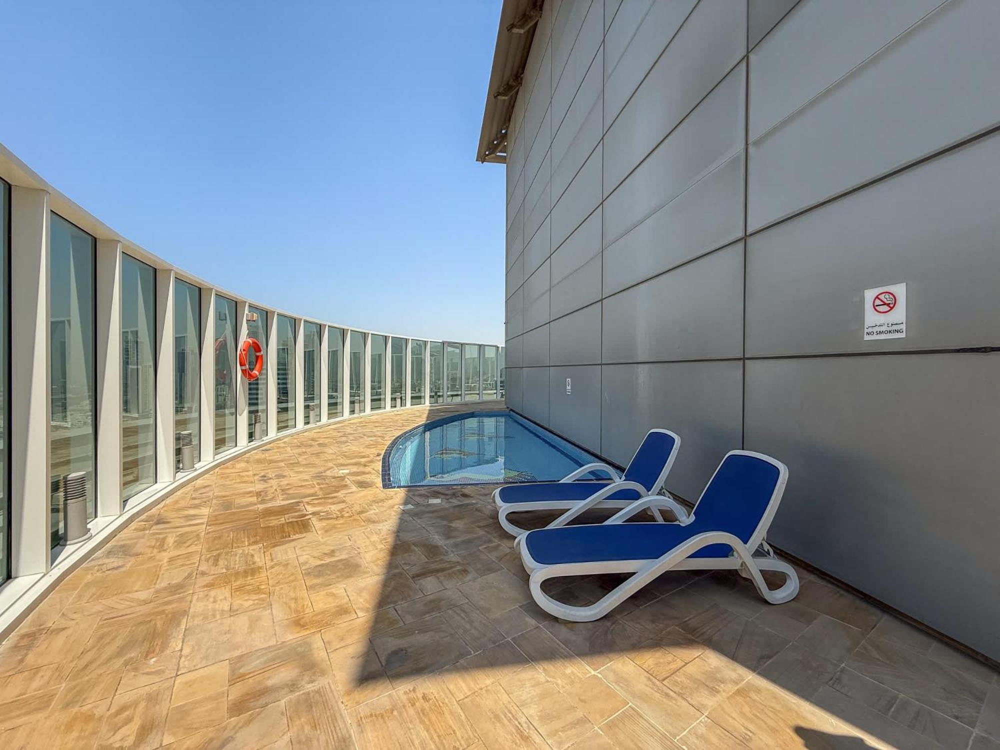 Stylish In Tecom's Prime Location * Dubai