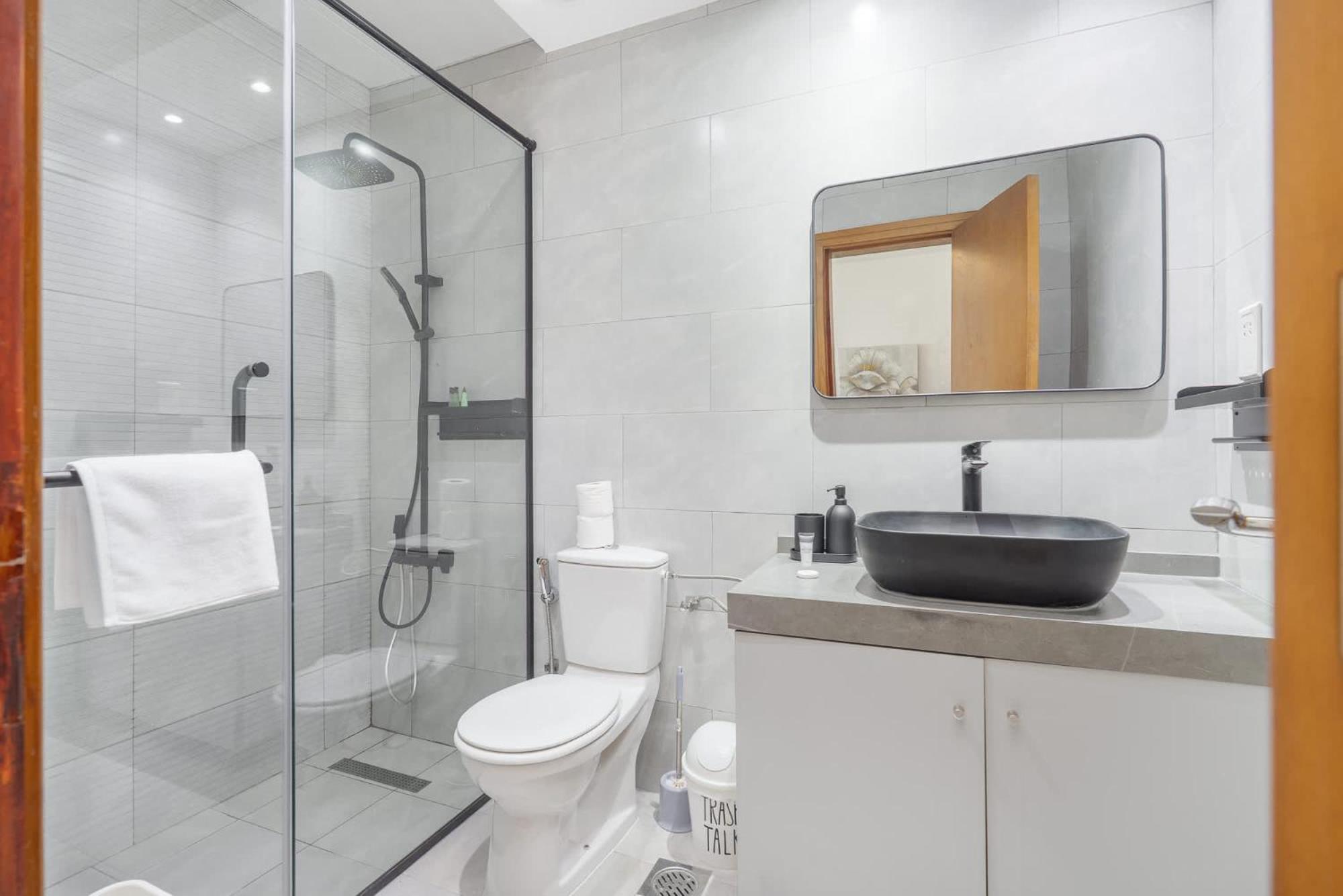 Apartment Stylish In Tecom's Prime Location Dubai